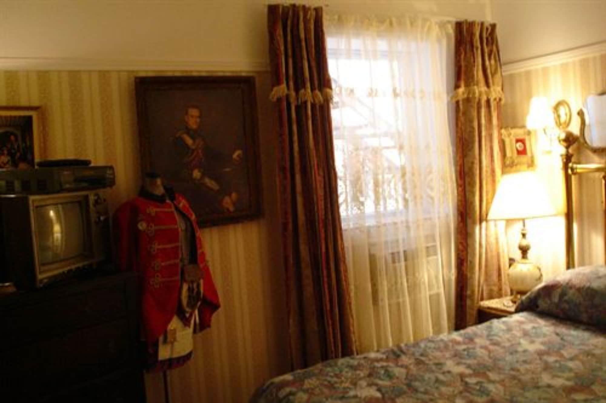 Bed and Breakfast Pimblett'S Toronto Downtown Bed &Breakfast Екстер'єр фото