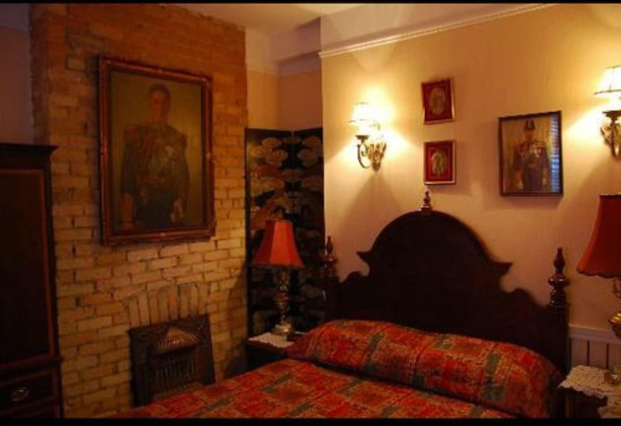 Bed and Breakfast Pimblett'S Toronto Downtown Bed &Breakfast Екстер'єр фото
