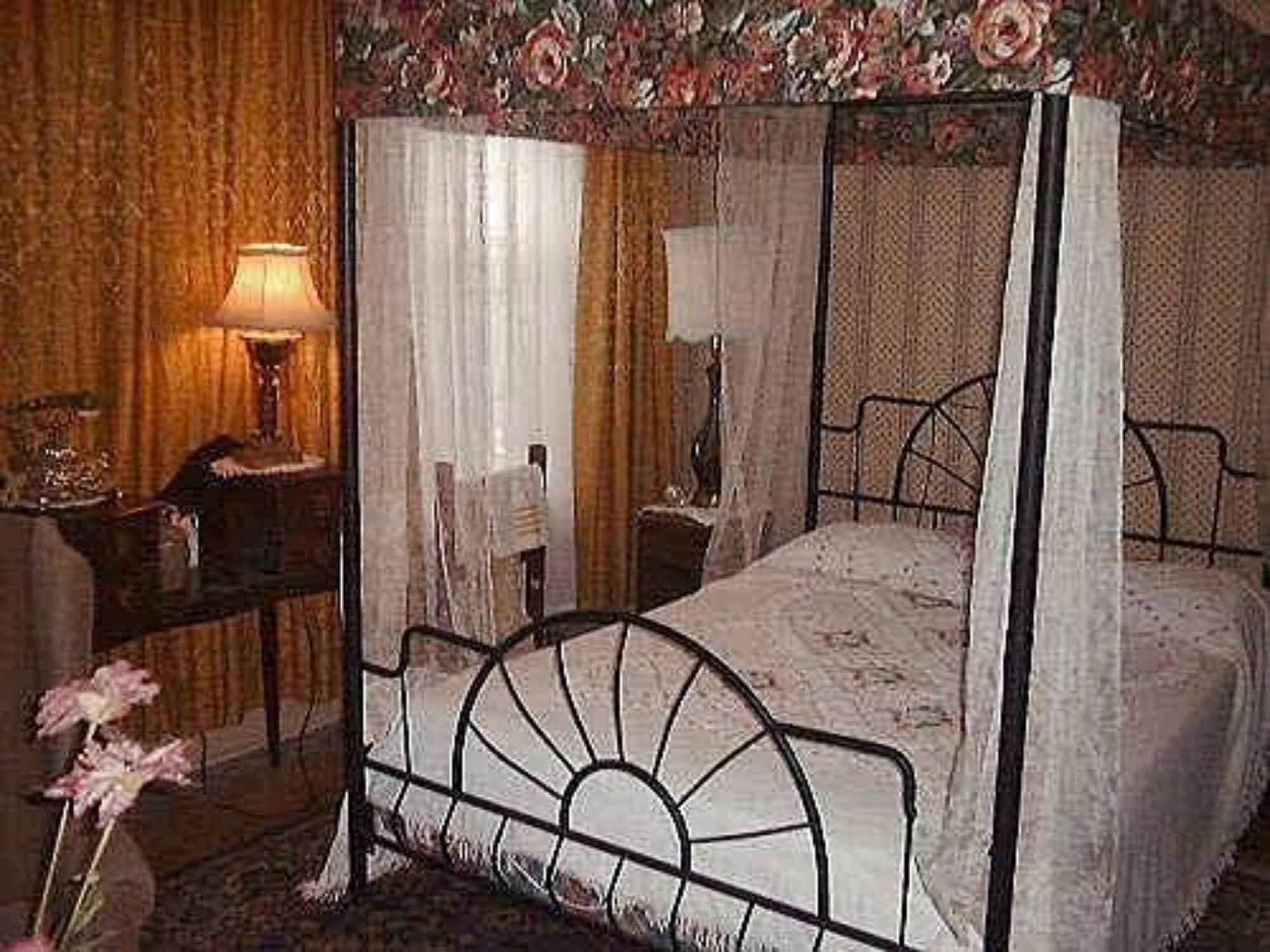 Bed and Breakfast Pimblett'S Toronto Downtown Bed &Breakfast Екстер'єр фото